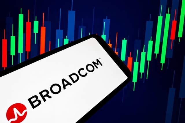 Broadcom's Hidden Ambitions: AI Money Is Flowing Beyond GPUs