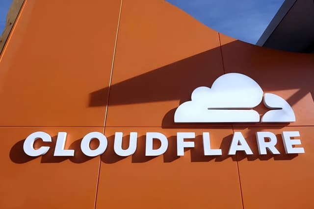 ChatGPT、Claude、Grok 集体掉线,为啥都怀疑 Cloudflare?